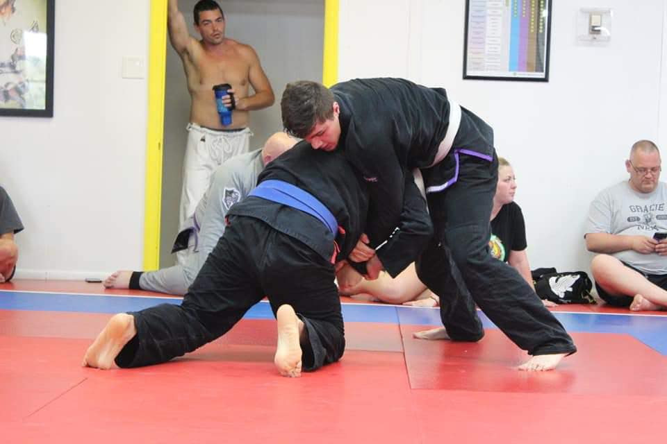 BJJ Day 4: Sparring/grappling scene